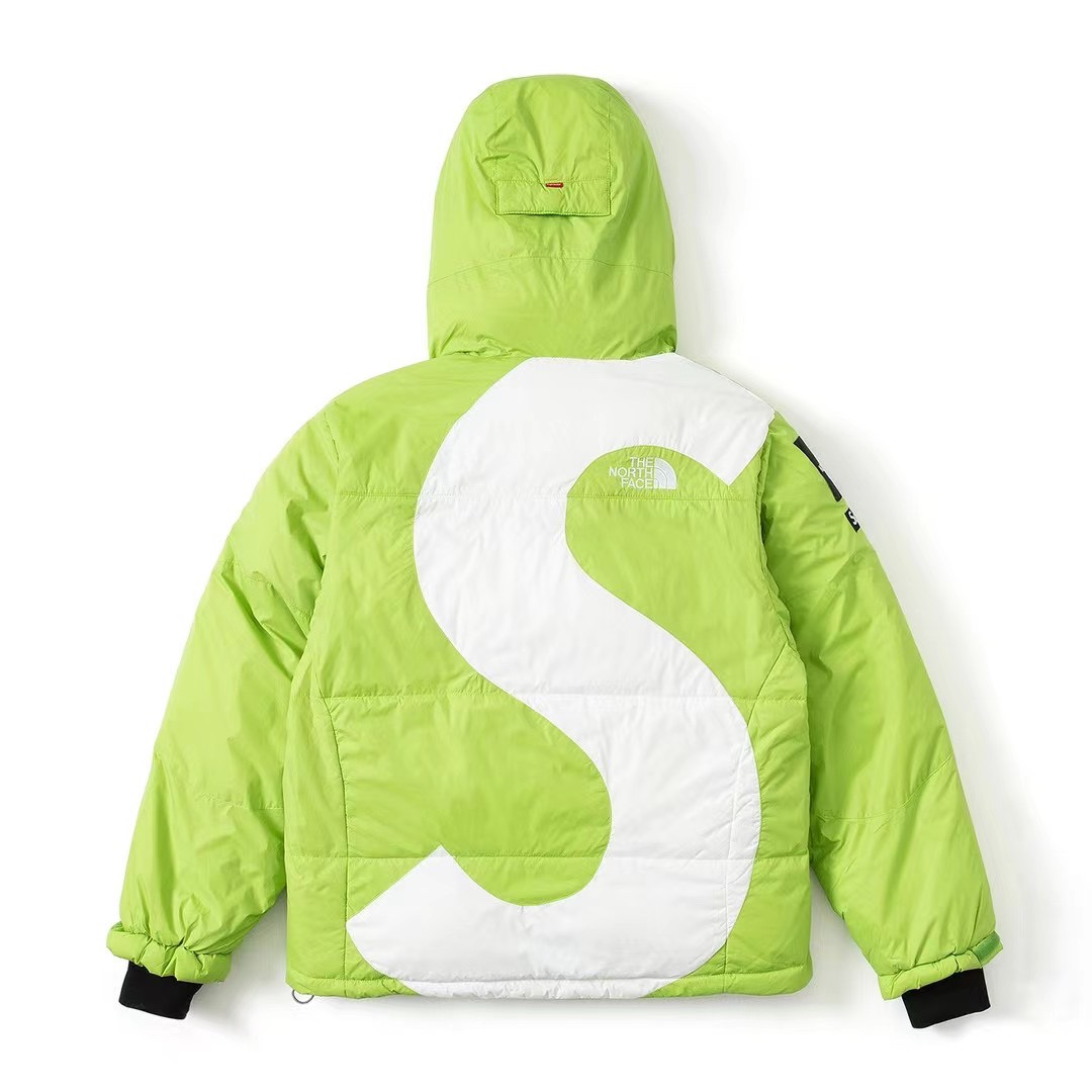 Supreme × THE NORTH FACE Sロゴ ヒマラヤンパーカ