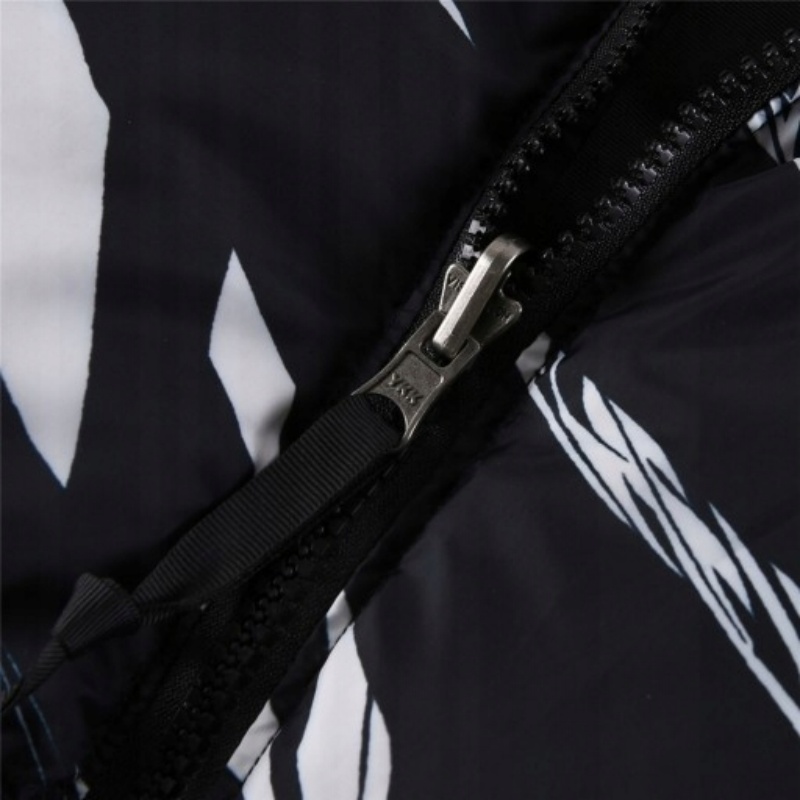 THE NORTH FACE ゼブラ柄 ダウンパーカー