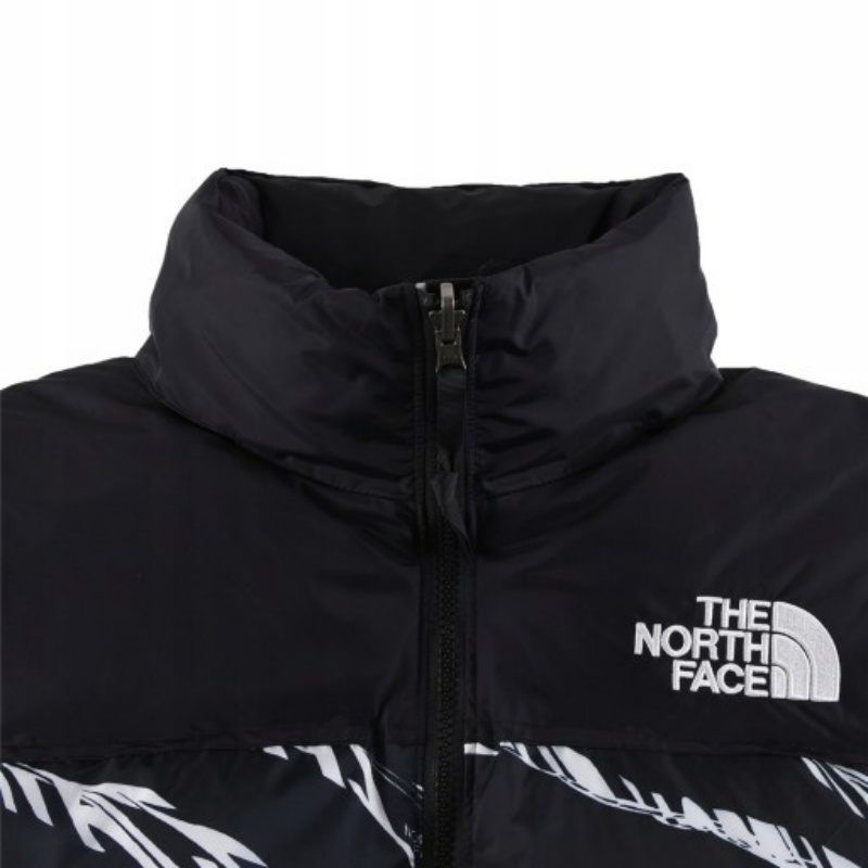 THE NORTH FACE ゼブラ柄 ダウンパーカー